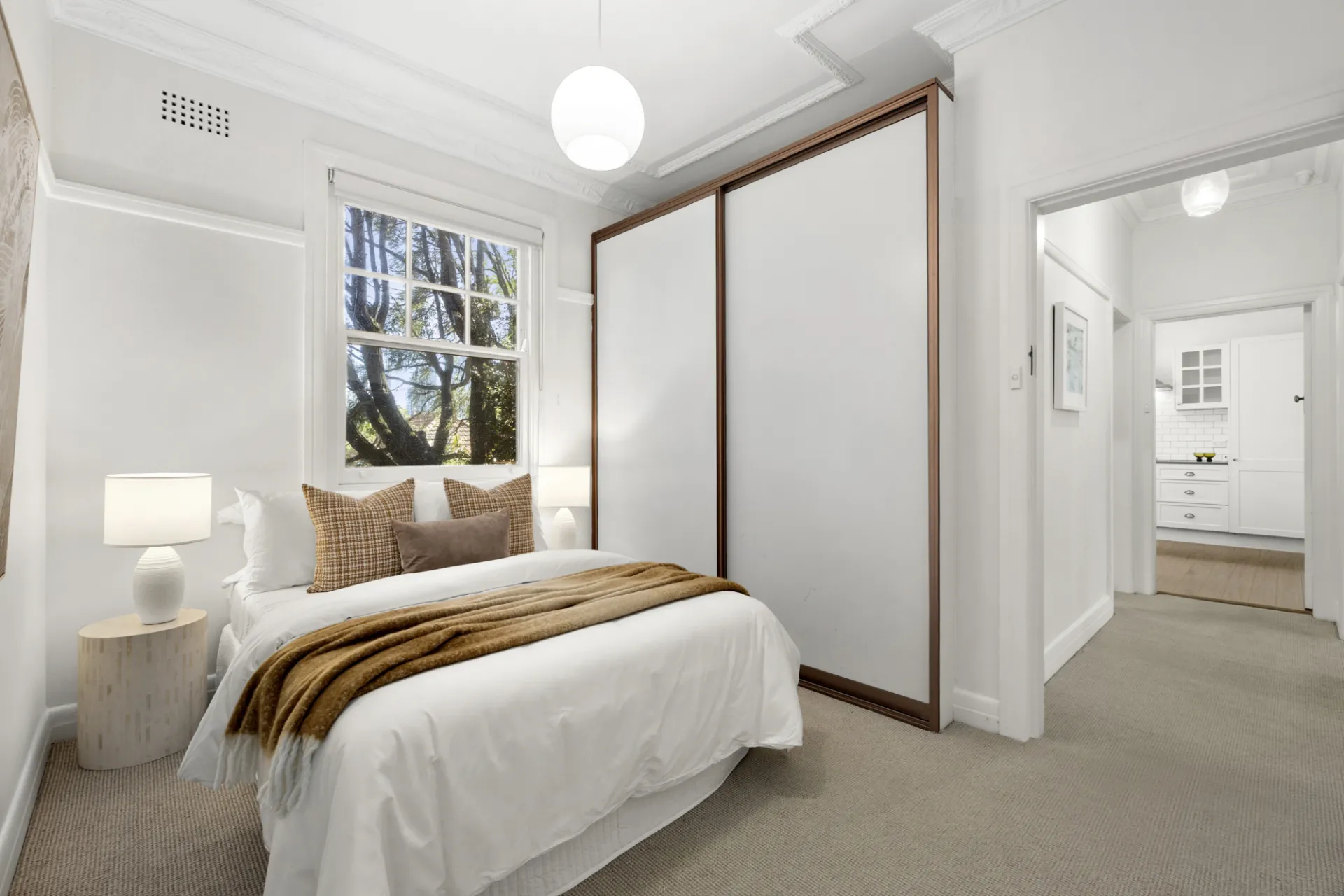 10/4 Russell Street, Wollstonecraft - Thumbnail 6