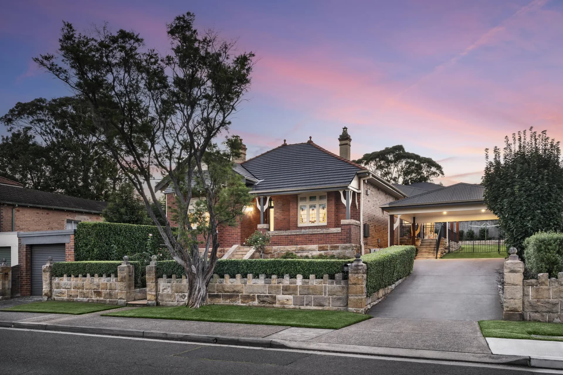17 Champion Road, Tennyson Point - Image 1