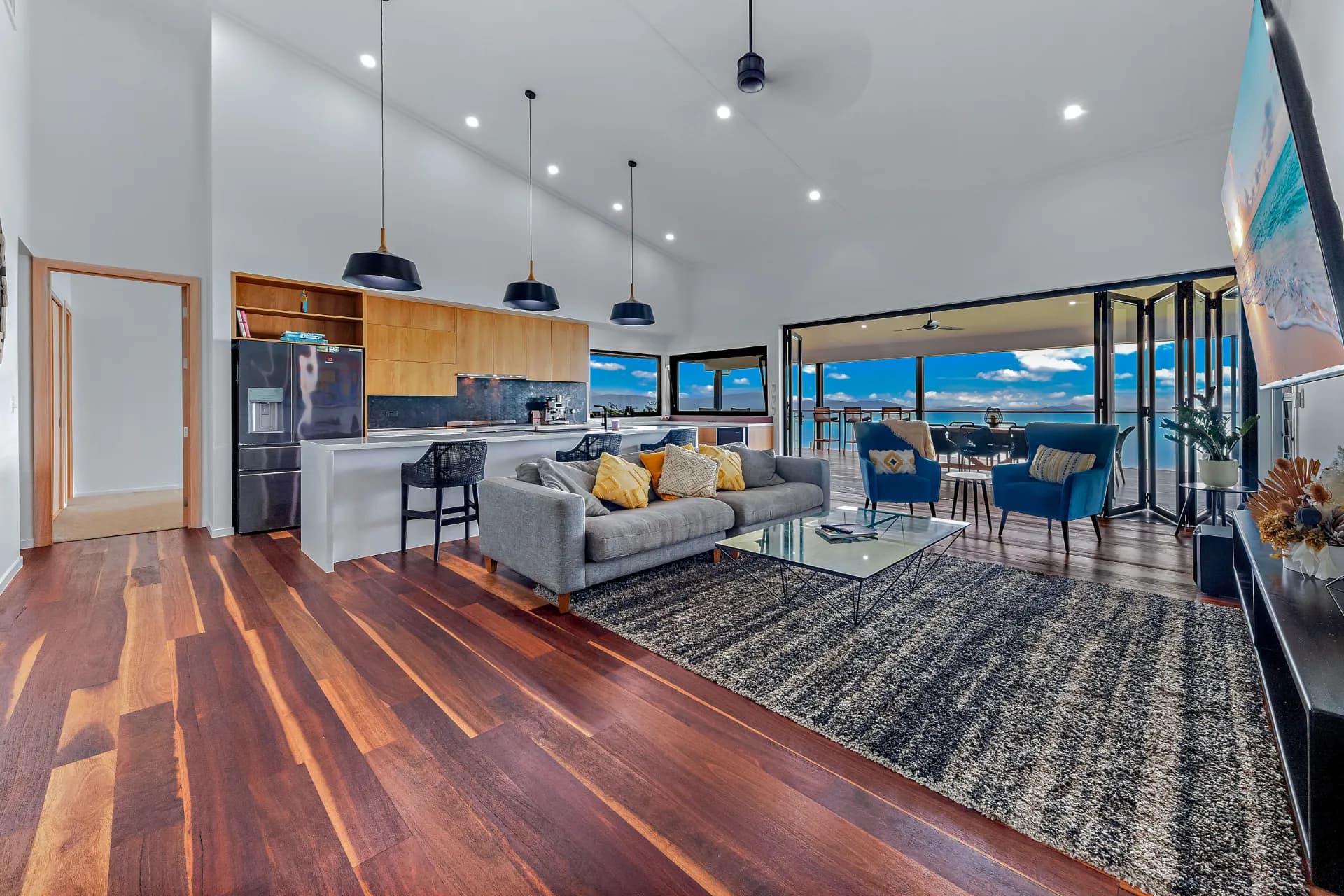 18 Marina View Court, Airlie Beach - Thumbnail 5