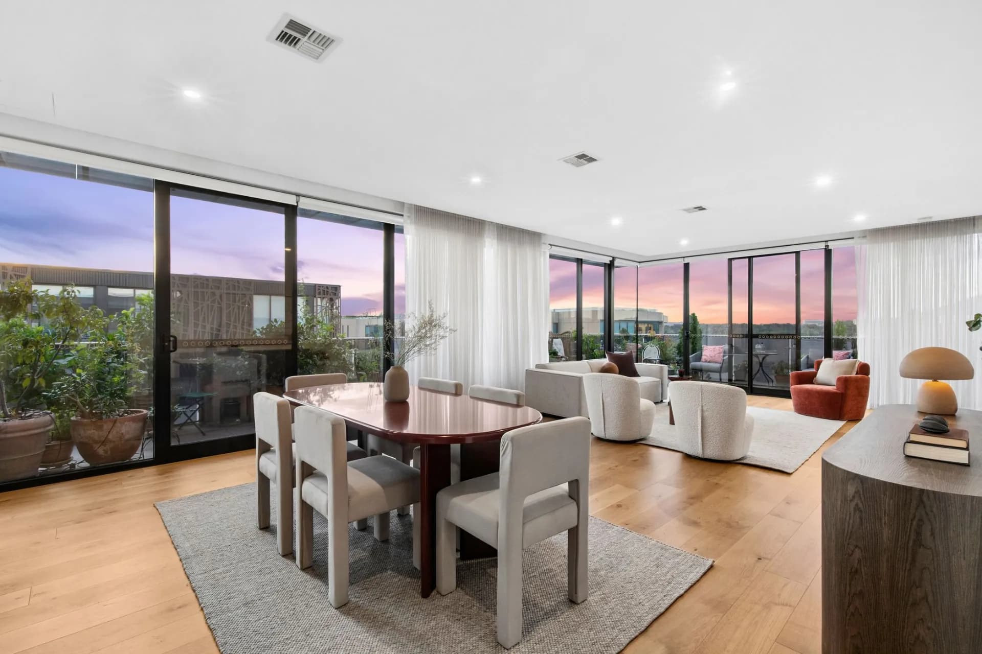 70/11 Kerridge Street, Kingston - Thumbnail 2
