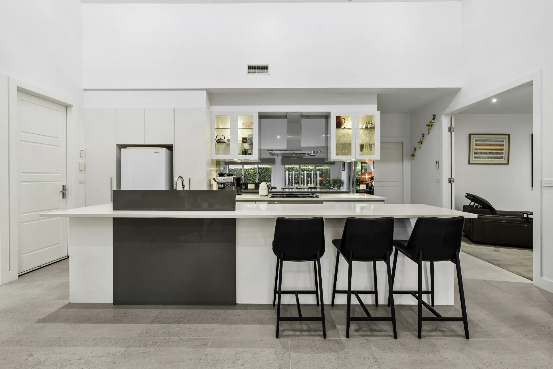 66 Waller Crescent, Campbell - Thumbnail 6