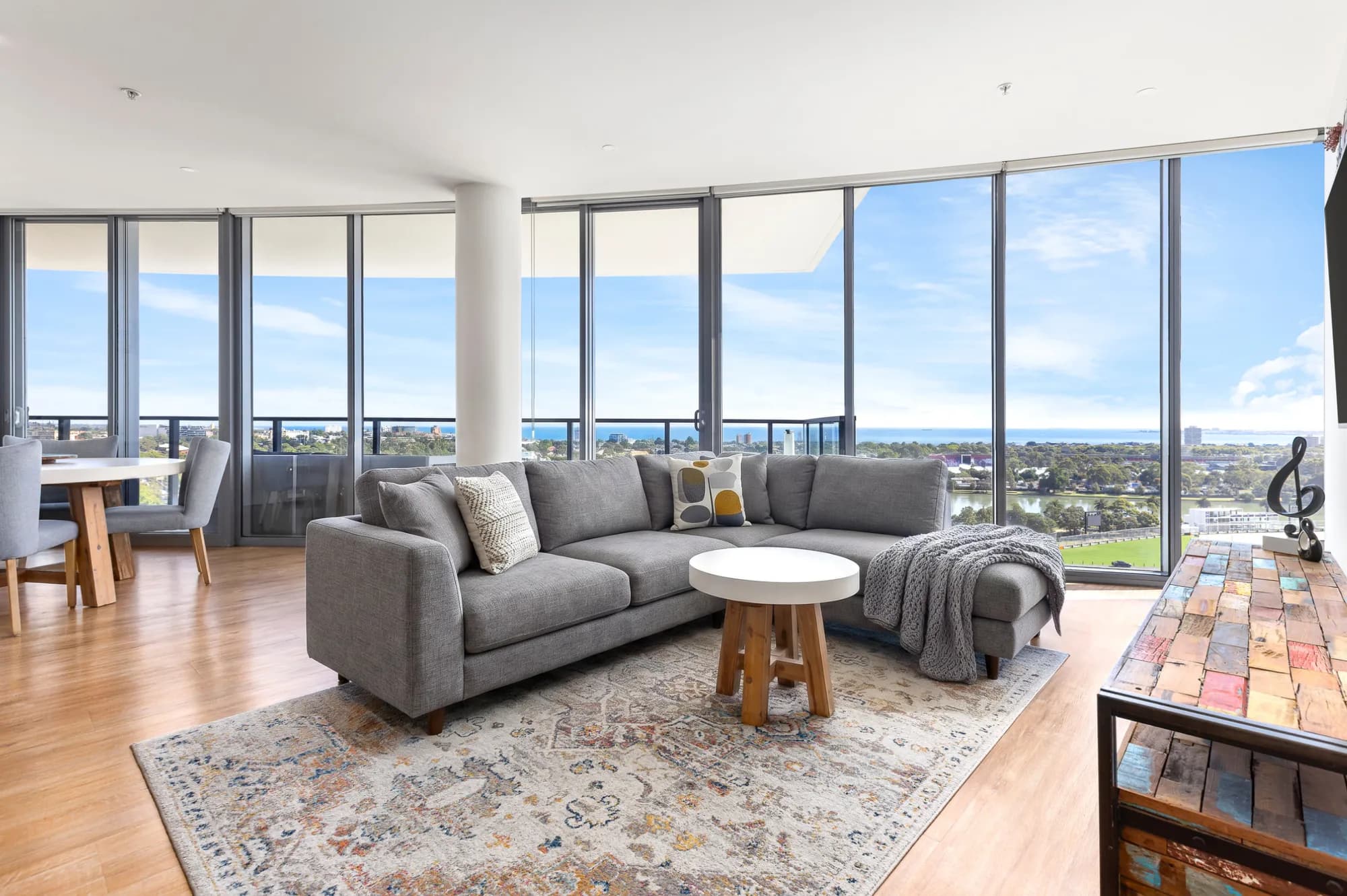 1301/55 Queens Road, Melbourne VIC 3004, Melbourne - Thumbnail 2