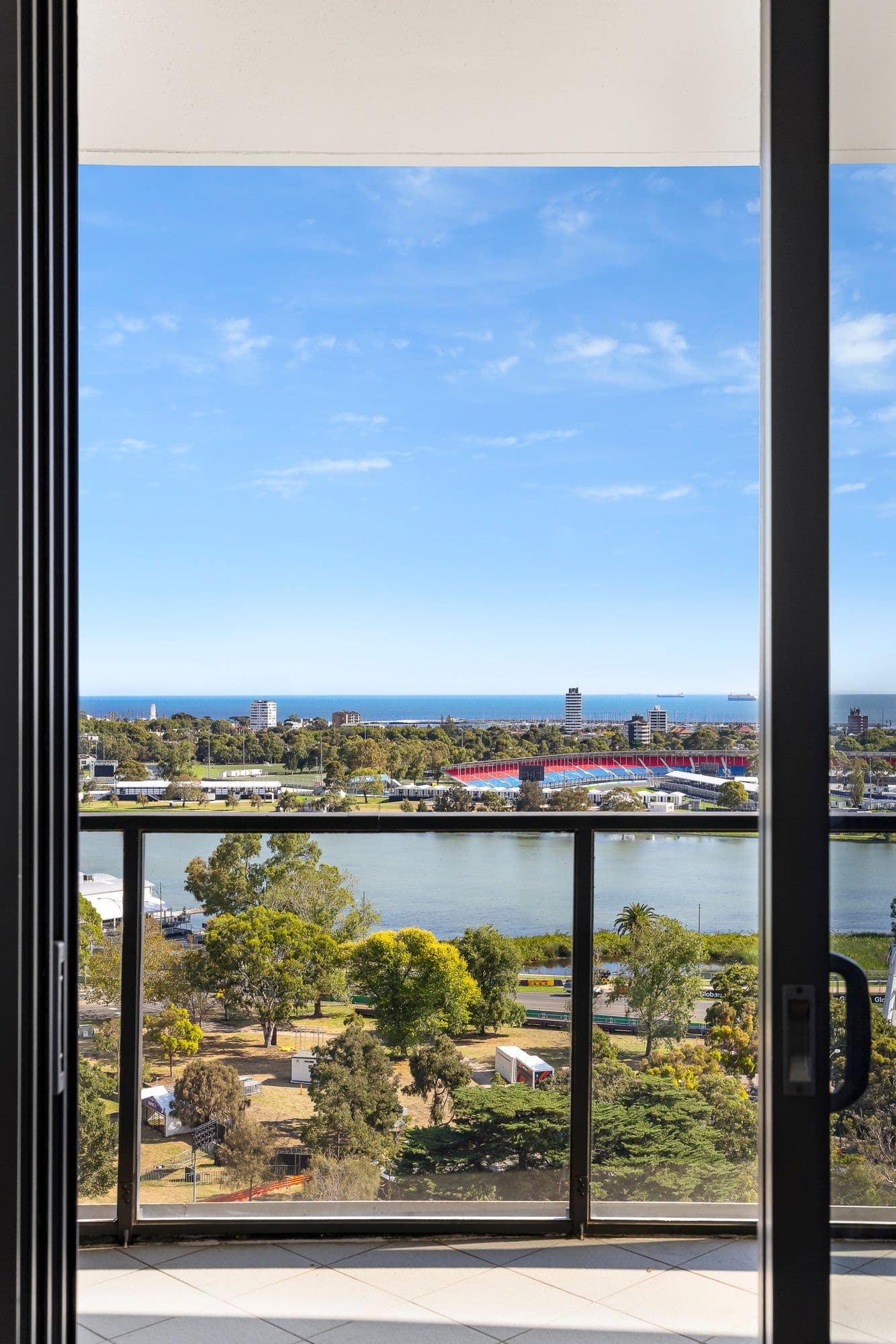 1301/55 Queens Road, Melbourne VIC 3004, Melbourne - Thumbnail 4