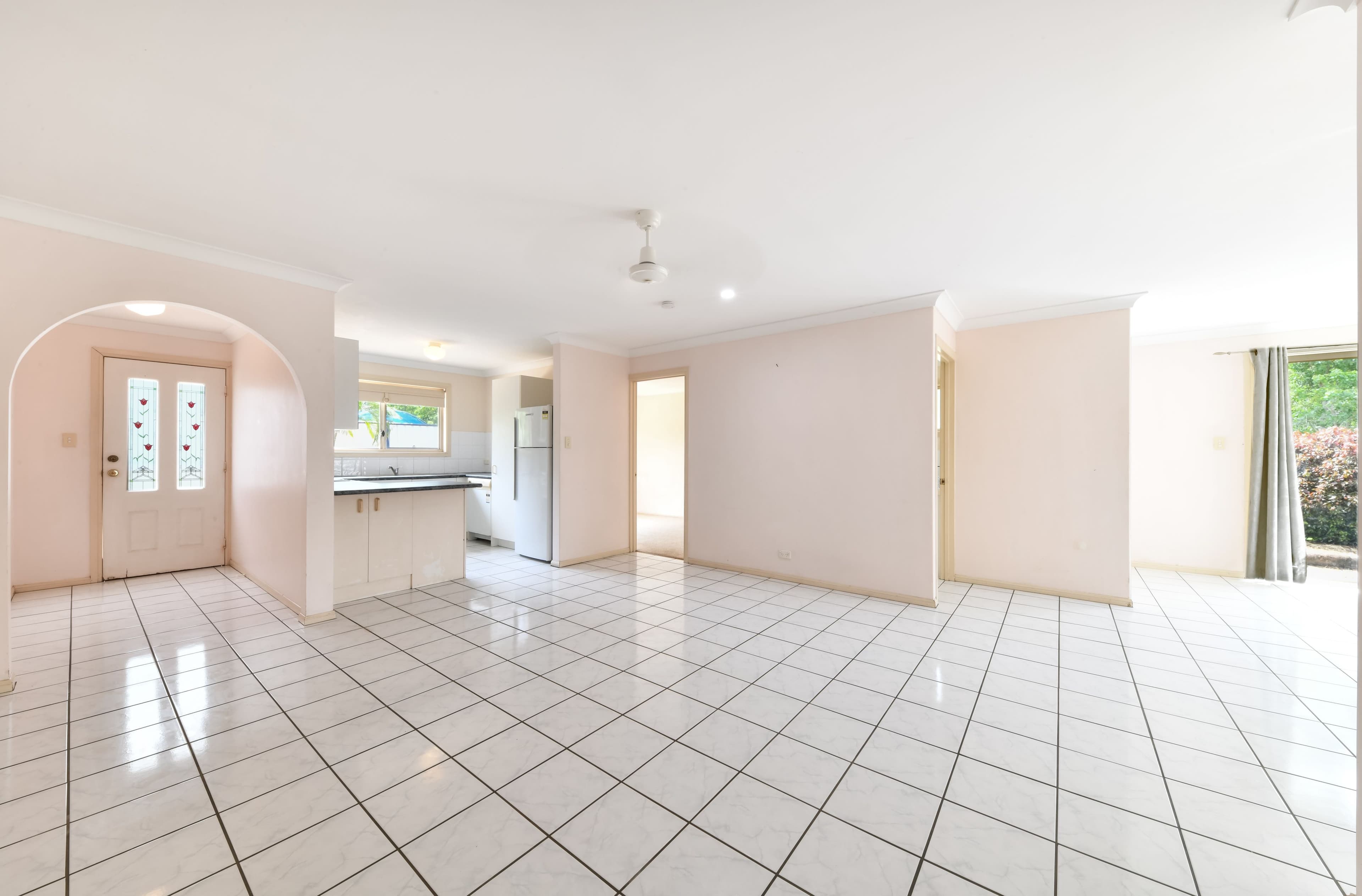 2/23 Marine Parade, Midge Point QLD 4799, Laguna Quays - Thumbnail 5