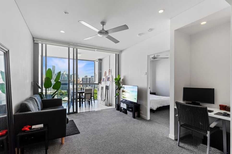1082/16 Hamilton Place, Bowen Hills QLD 4006, Bowen Hills - Thumbnail 6