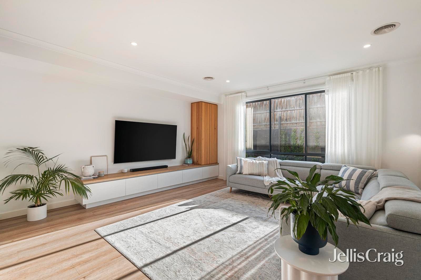 58 Locksley Road, Chirnside Park, Chirnside Park - Thumbnail 3