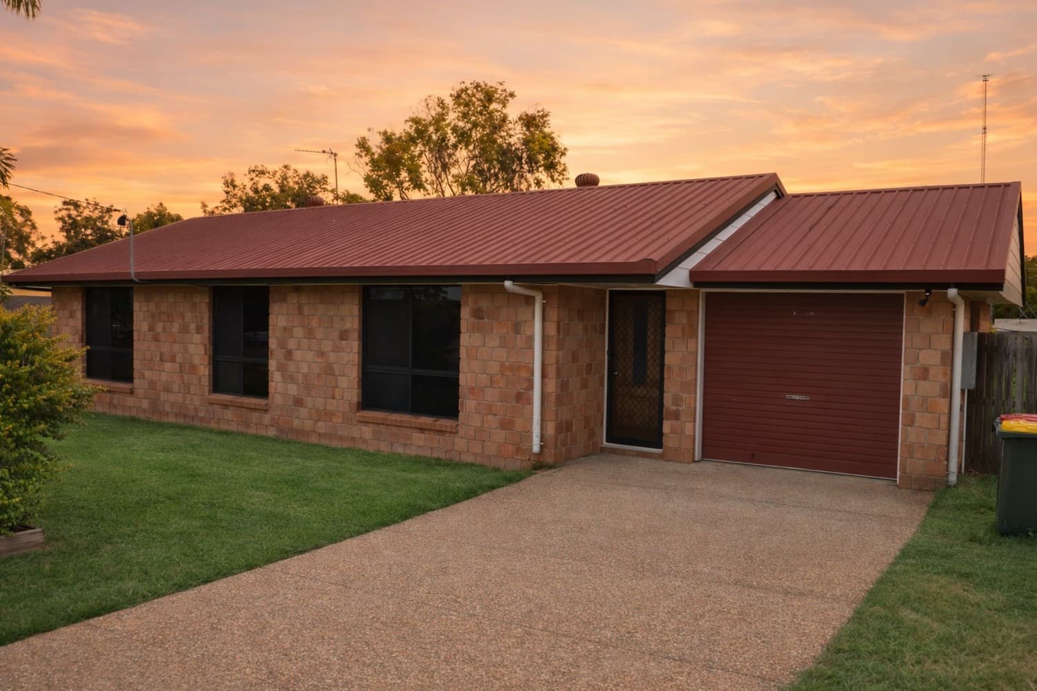 26 Buxton Drive, Gracemere QLD 4702, Gracemere - Image 1