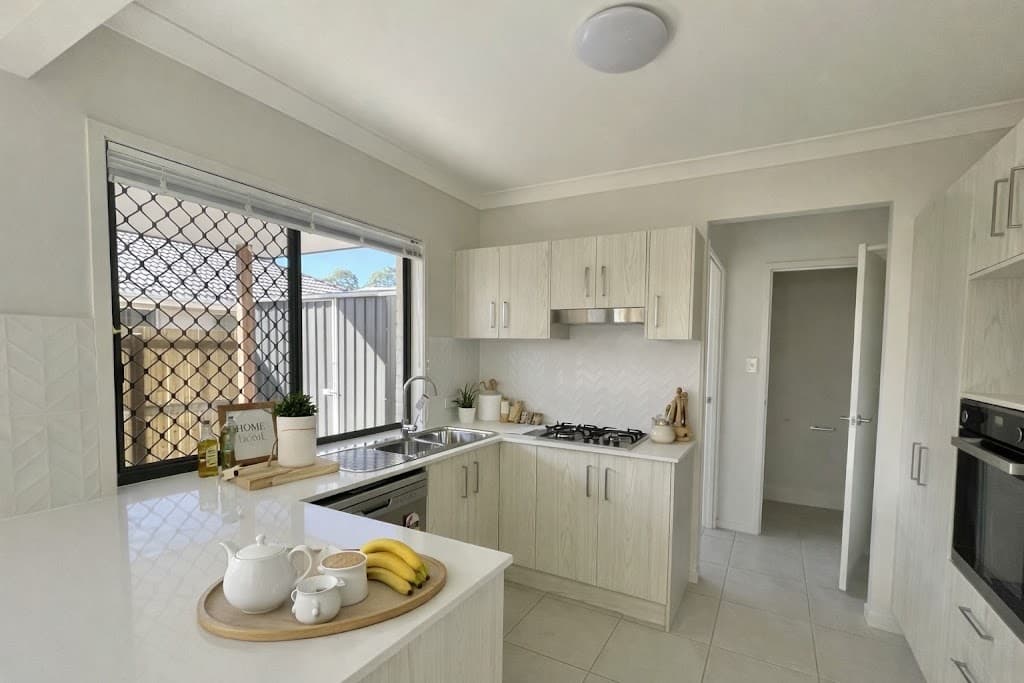 13/16 Nigella Street, Dakabin - Thumbnail 2