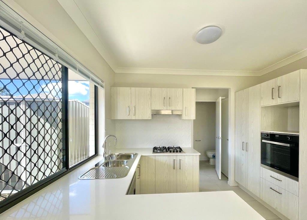 13/16 Nigella Street, Dakabin - Thumbnail 3