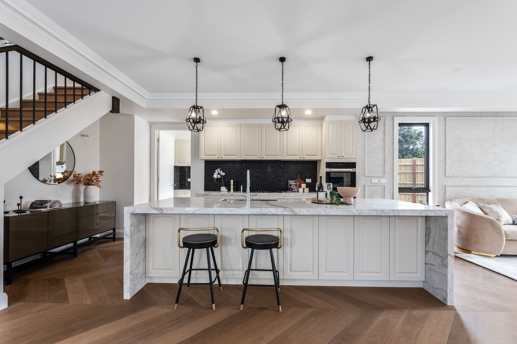 1/19 Crown Street, Glen Waverley VIC 3150, Glen Waverley - Thumbnail 3