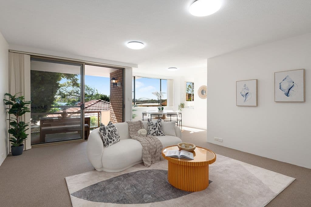 6/9 Napier Street, Drummoyne - Image 1