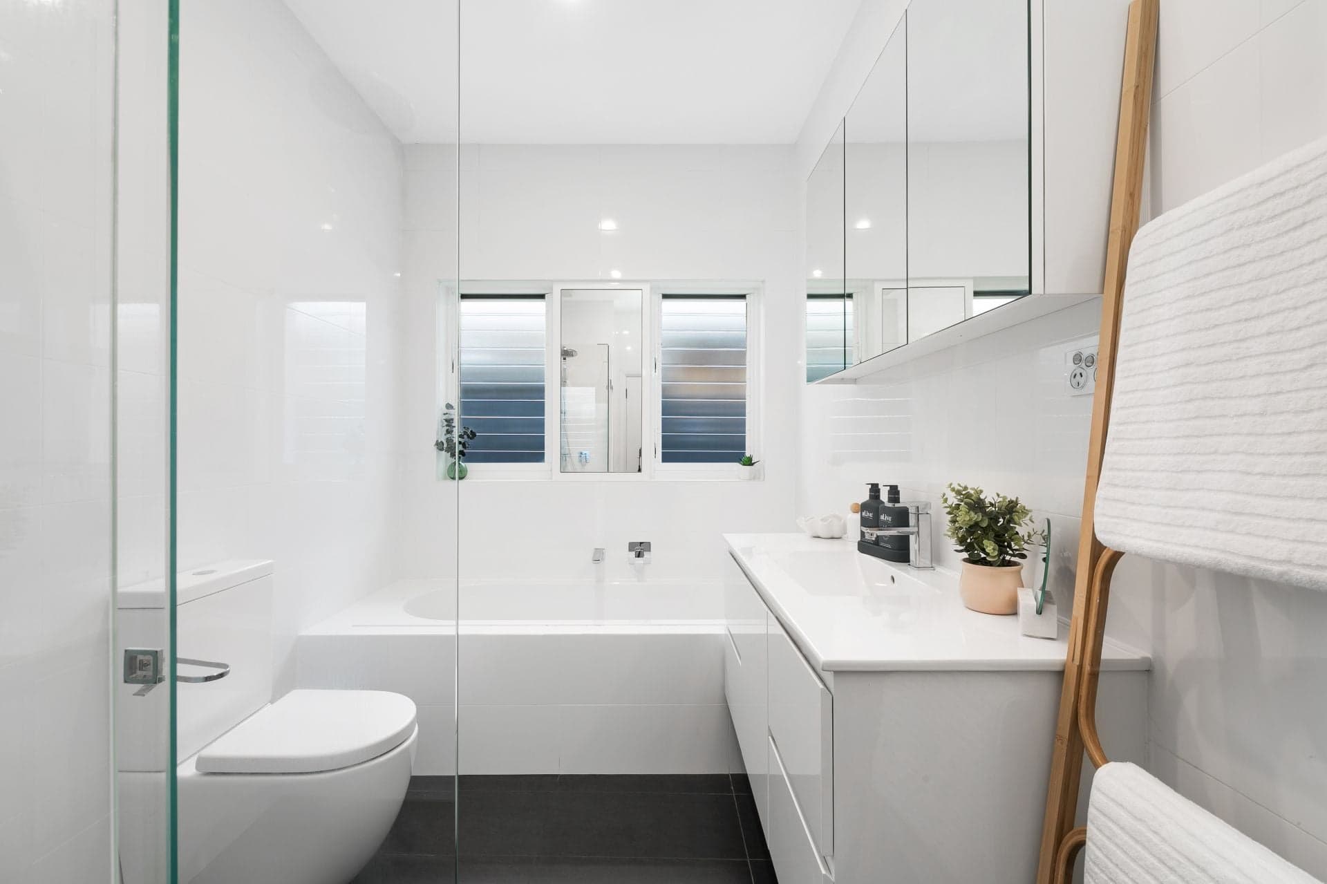 57 Carabella Road, Caringbah, Caringbah - Thumbnail 8