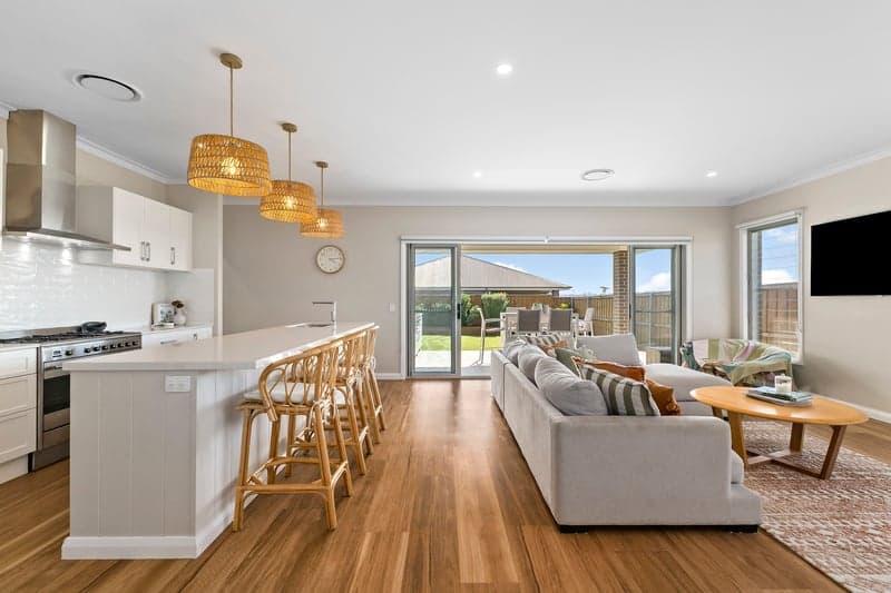 33 Red Baron Road, Chisholm - Thumbnail 4
