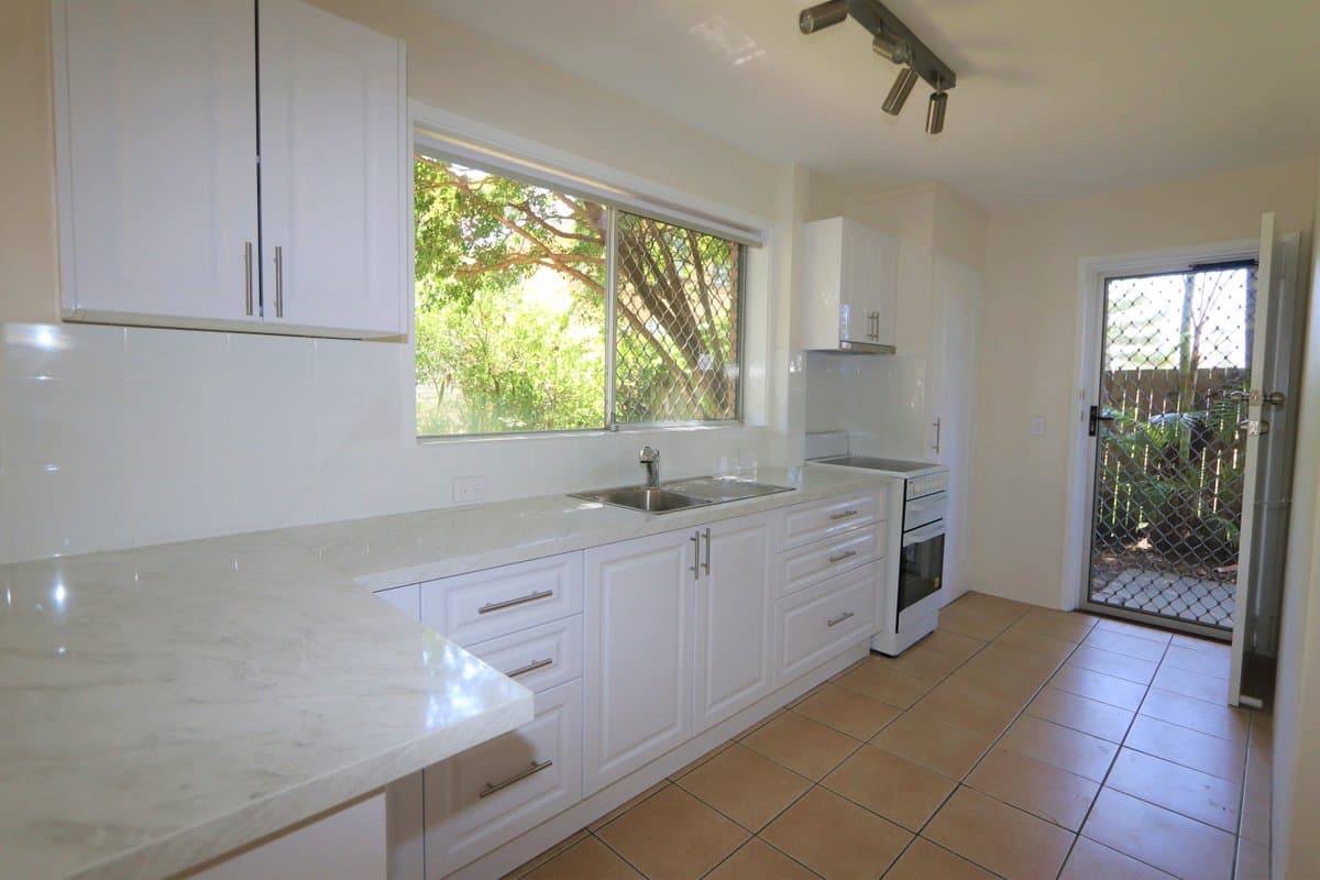 1/21 Surf Parade, BROADBEACH QLD 4218, Broadbeach - Image 1