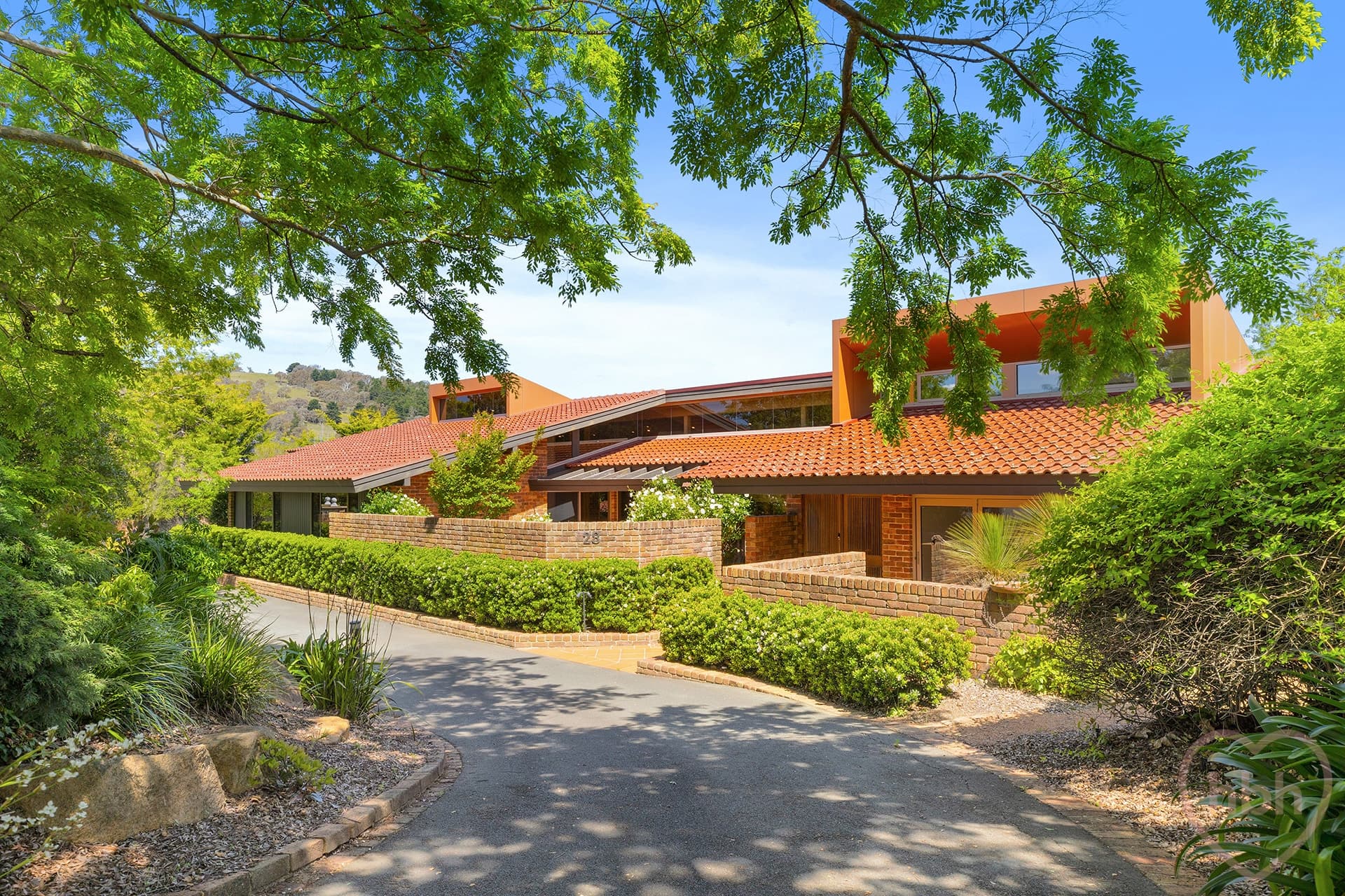 28 Pindari Crescent, O'Malley - Thumbnail 2