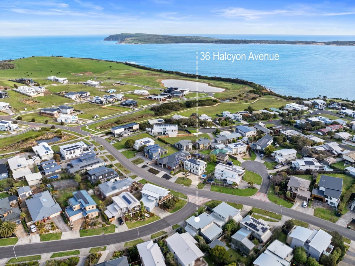36 Halcyon Avenue, SAN REMO, San Remo - Thumbnail 2