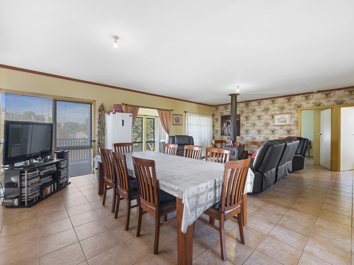 24 Pinedale Avenue, Cape Woolamai, Cape Woolamai - Thumbnail 4