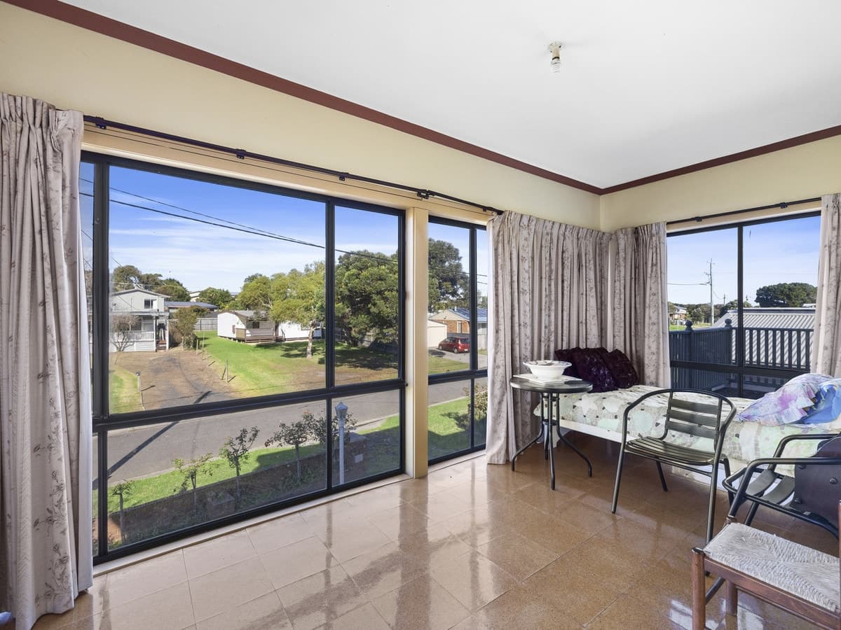 24 Pinedale Avenue, Cape Woolamai, Cape Woolamai - Thumbnail 6