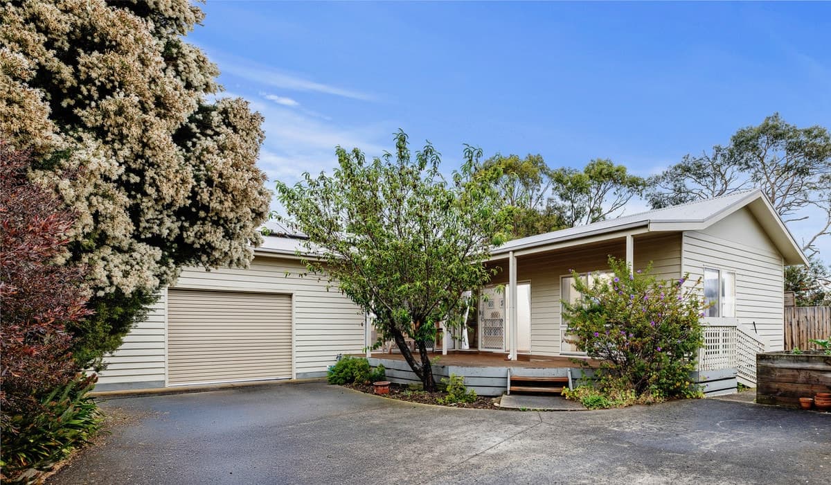 2/20 Cleeland Street, NEWHAVEN, Newhaven - Image 1