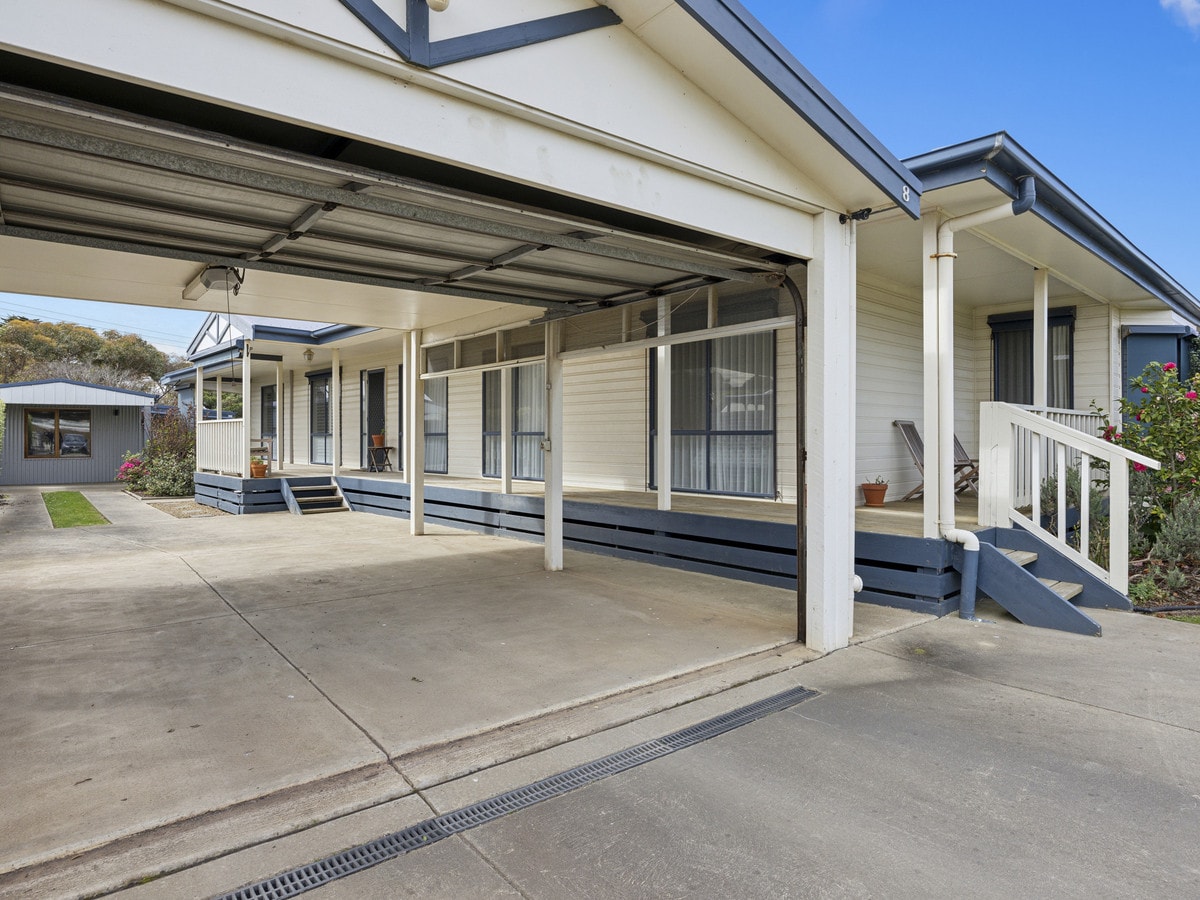 8 Alvina Crescent, Surf Beach, Surf Beach - Thumbnail 2