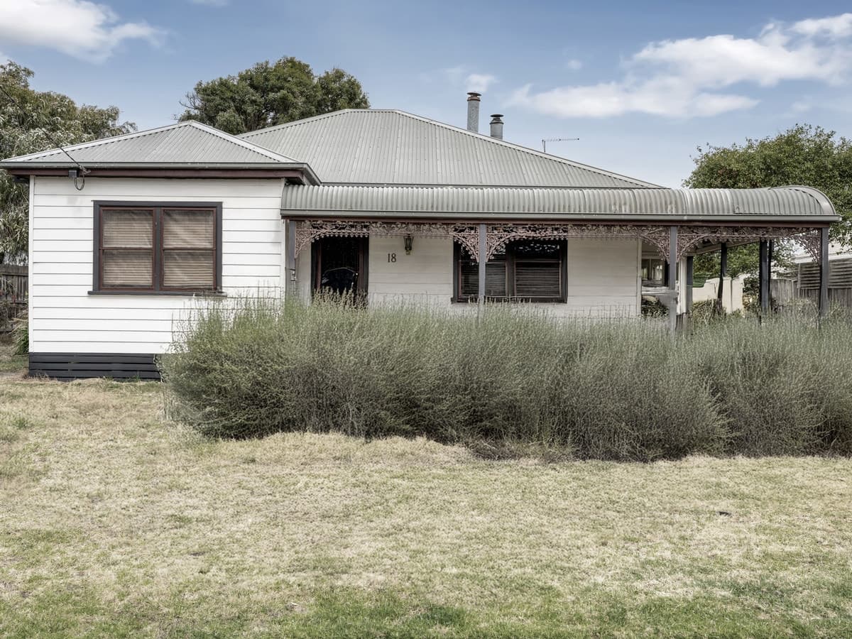 18 Park Road, San Remo, San Remo - Image 1