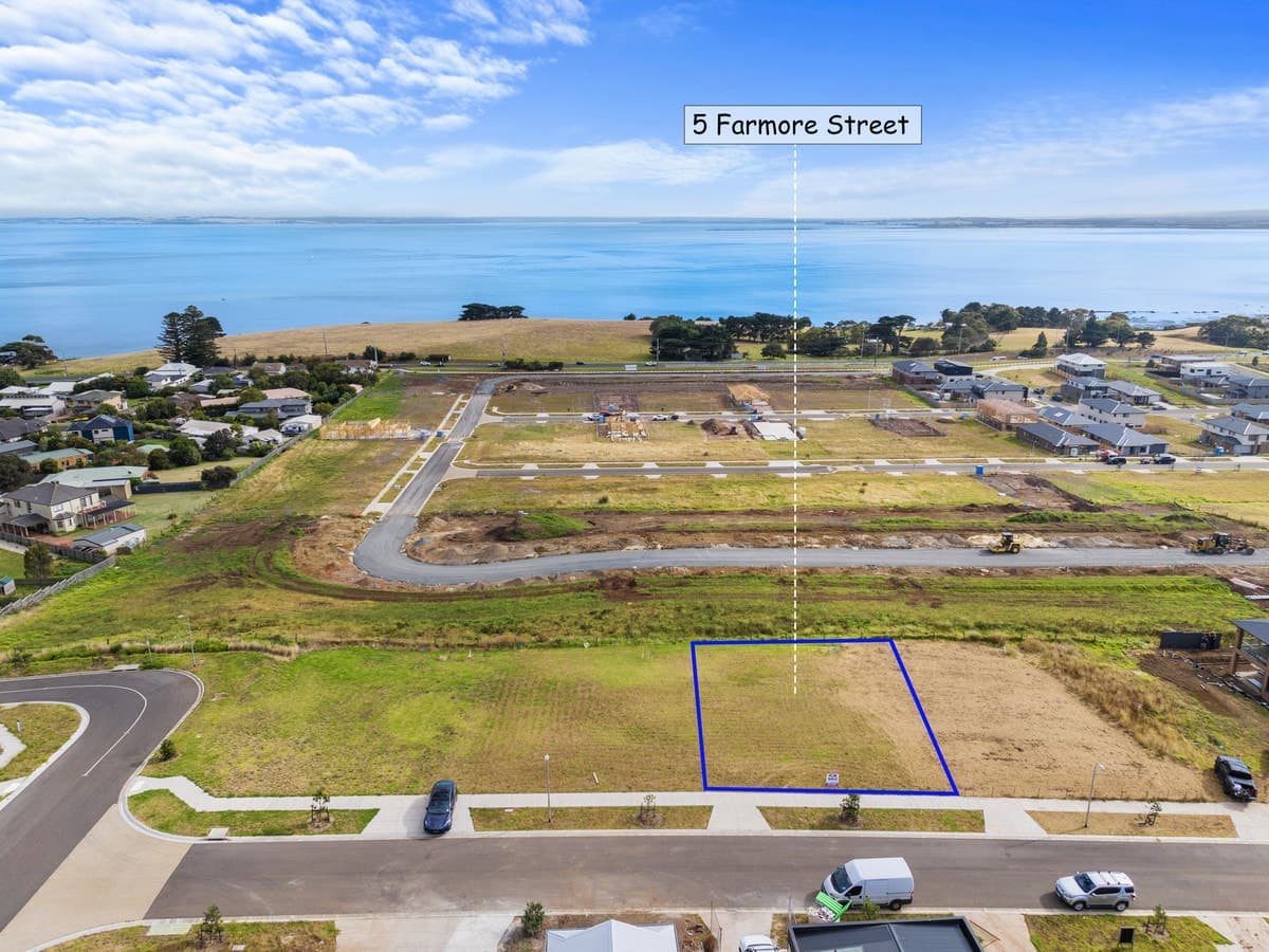 5 Farmore Street., San Remo, San Remo - Thumbnail 4