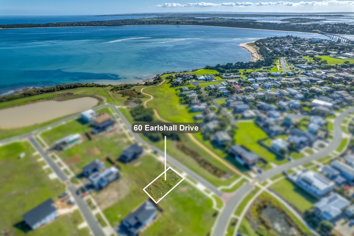 60 Earlshall Drive, San Remo, San Remo - Image 1