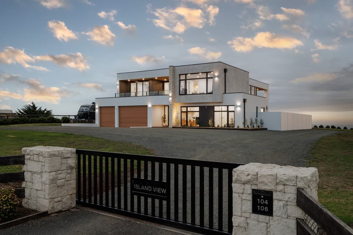 104-106 Shetland Heights Road, San Remo, San Remo - Image 1