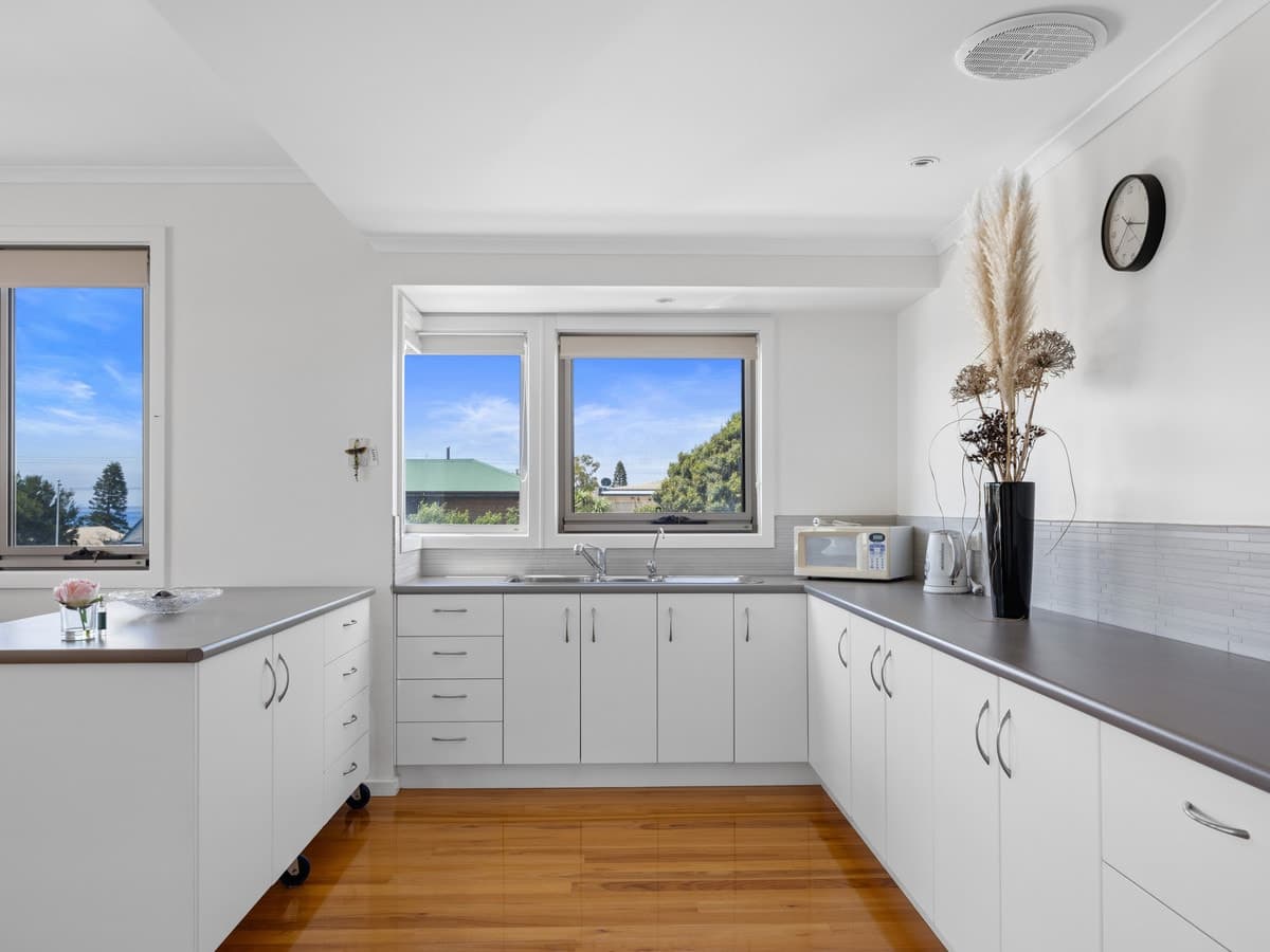 13 Wynne Road, San Remo, San Remo - Thumbnail 4