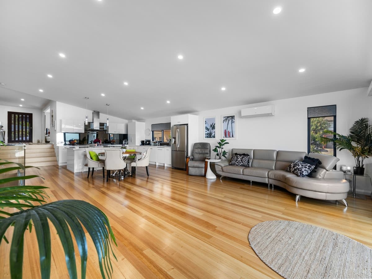 73 Panorama Drive, San Remo, San Remo - Image 1