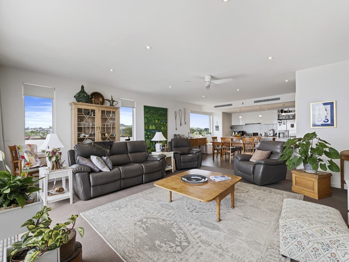 17/157-159 Marine Parade, San Remo, San Remo - Thumbnail 6