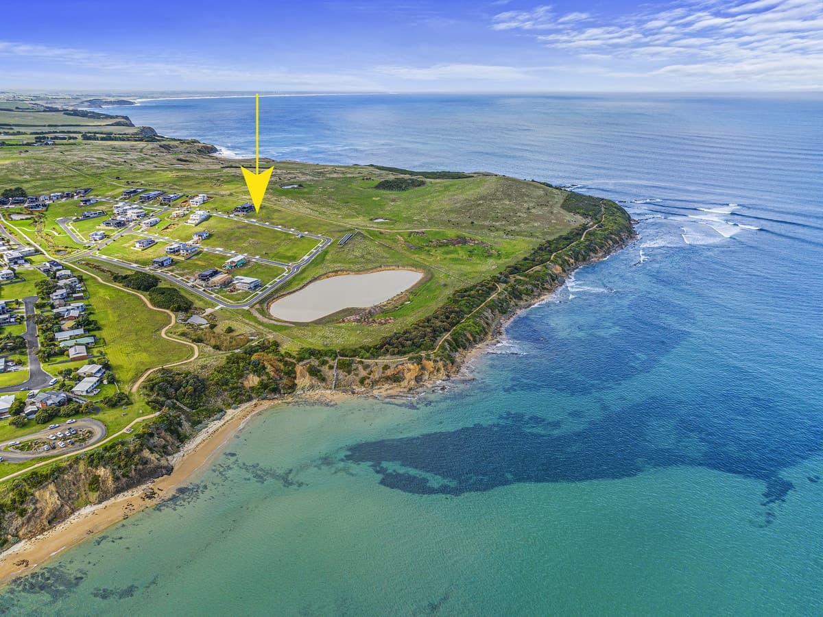 13 Earlshall Drive, San Remo, San Remo - Thumbnail 7