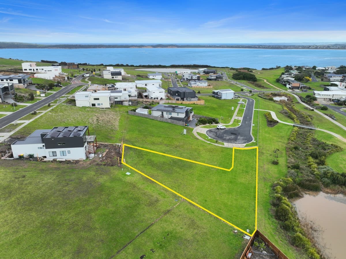 18 Verdino Terrace, San Remo, San Remo - Thumbnail 2