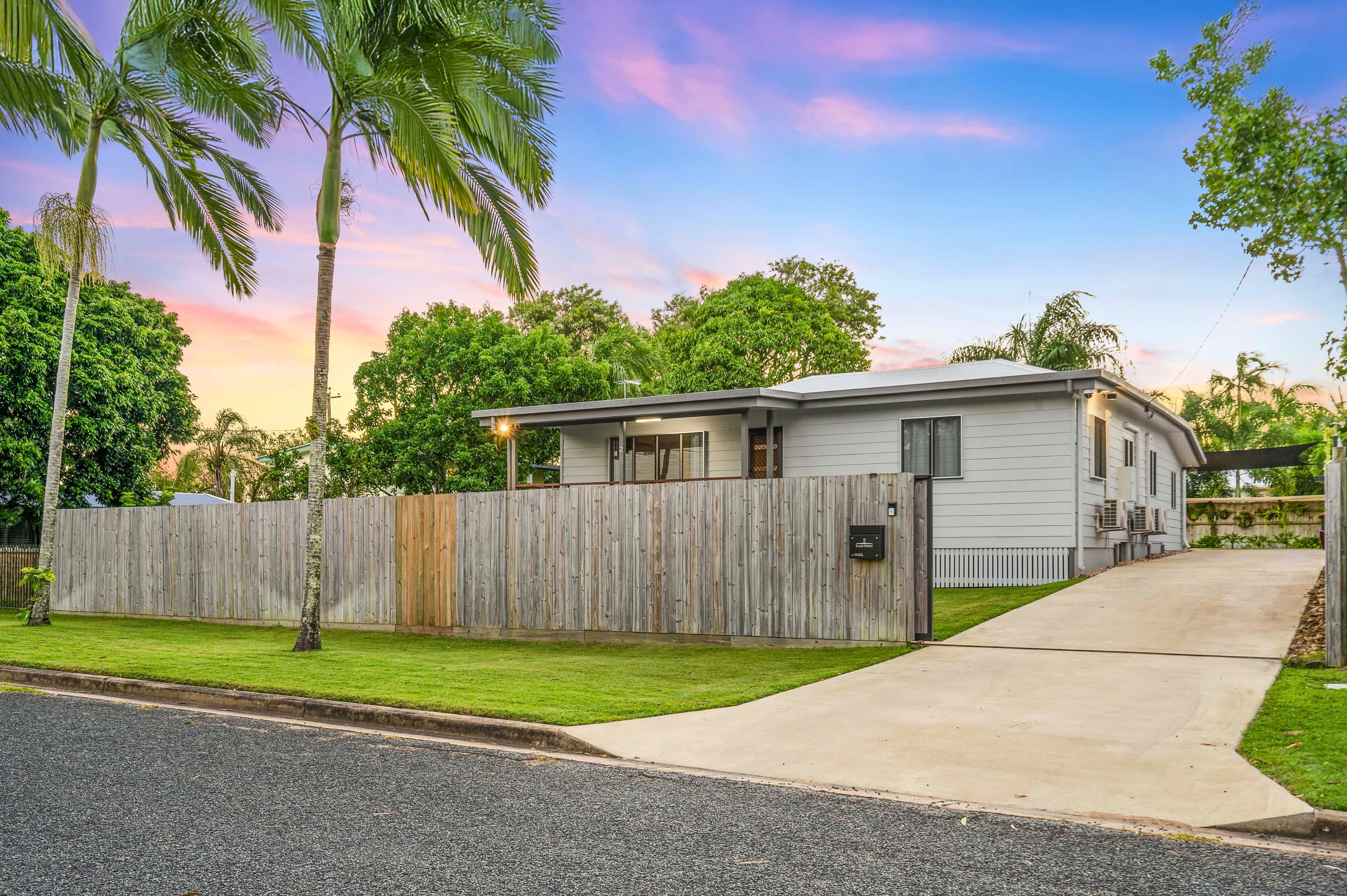 2 Eagle Street, Slade Point - Image 1