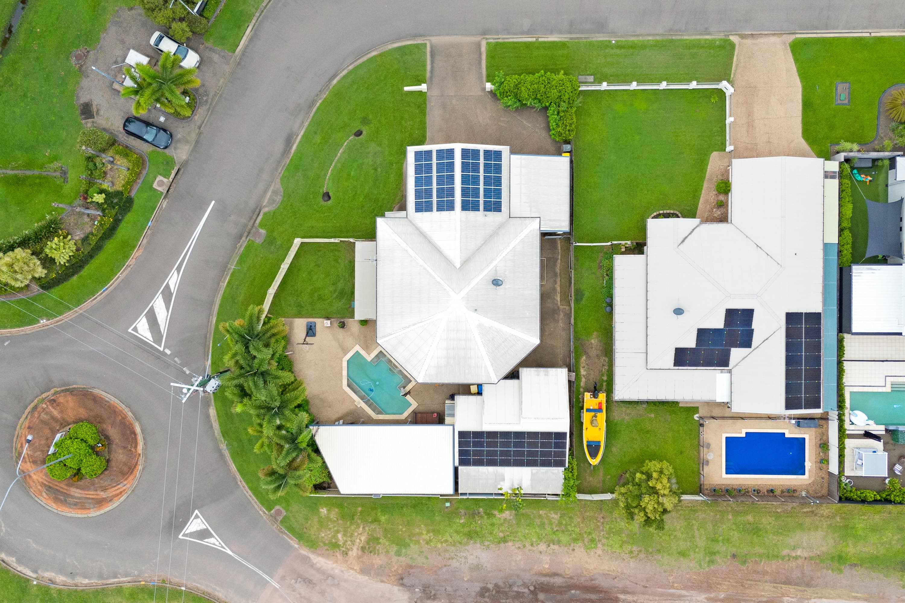 59 Riviera Circuit, Kirwan - Image 1