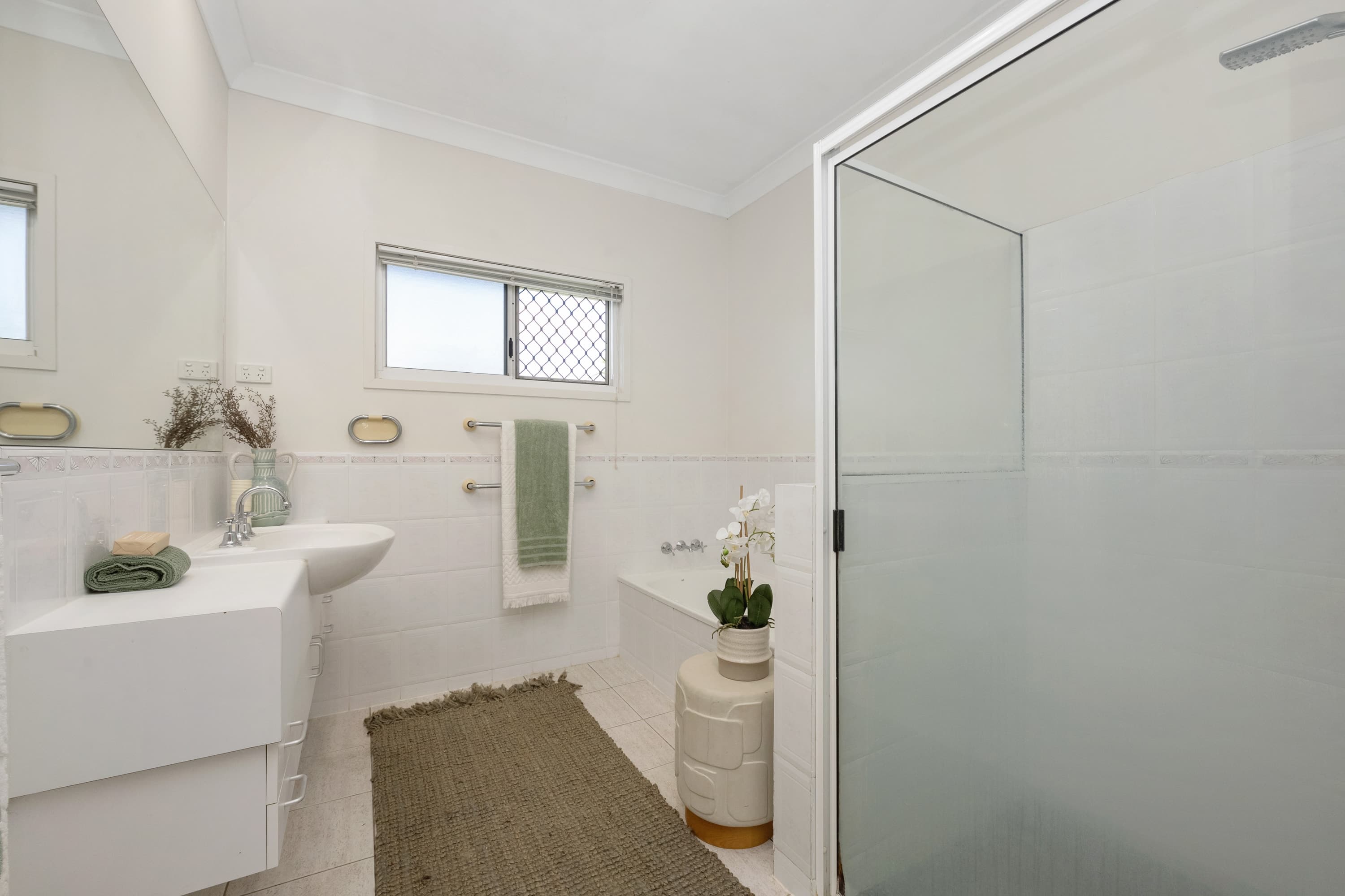 7 Conferta Court, Kirwan - Thumbnail 8