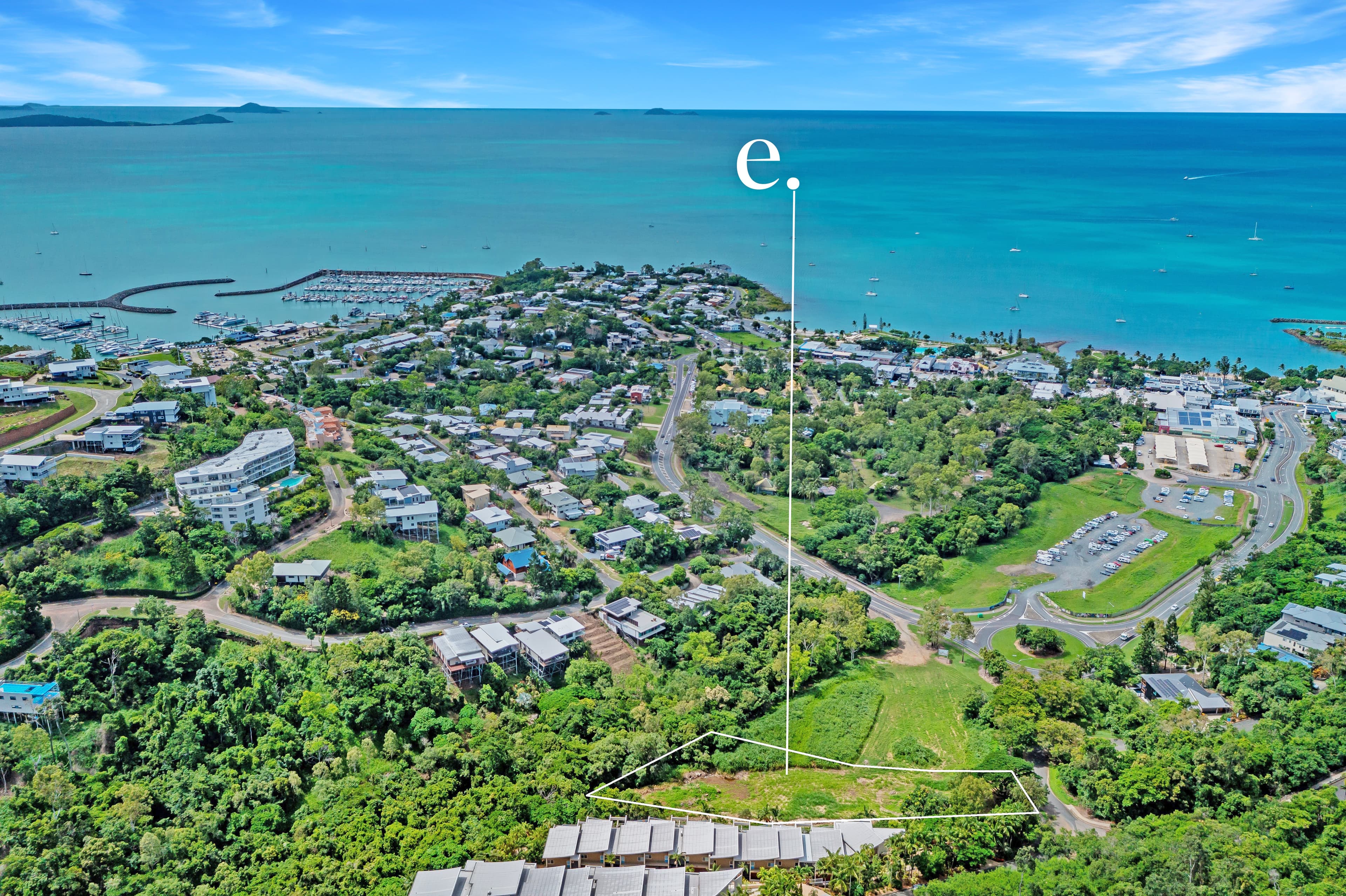 14-16 Raintree Place, Airlie Beach - Image 1