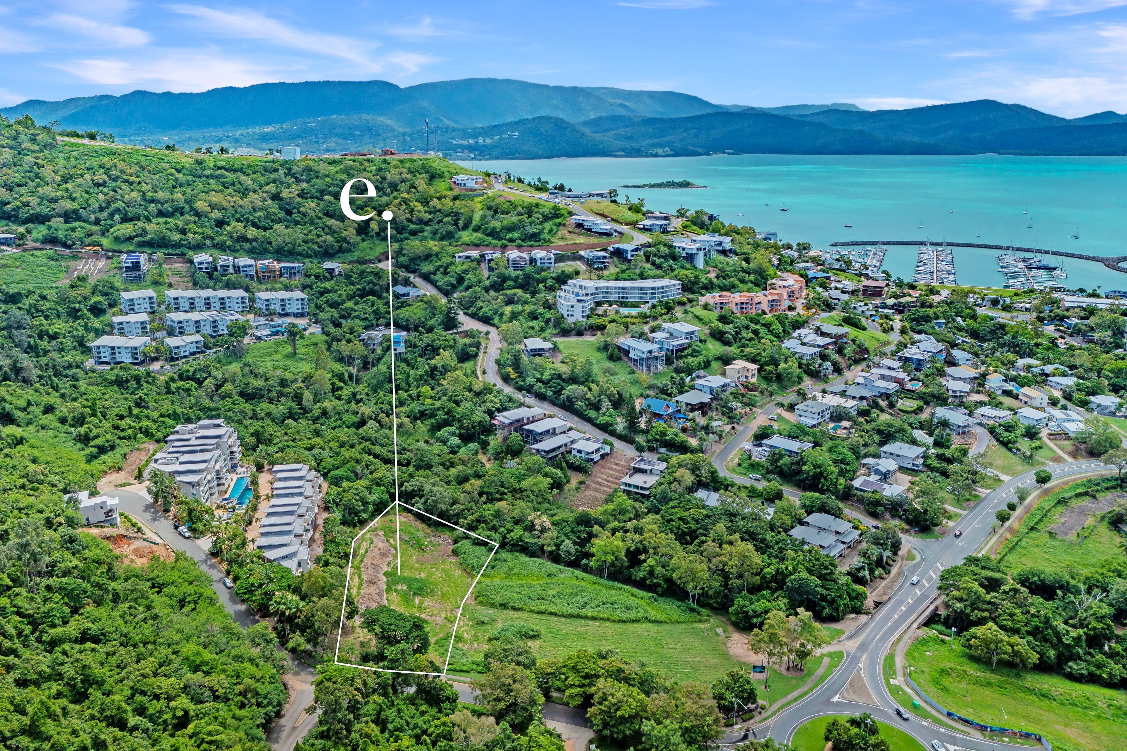 14-16 Raintree Place, Airlie Beach - Thumbnail 2
