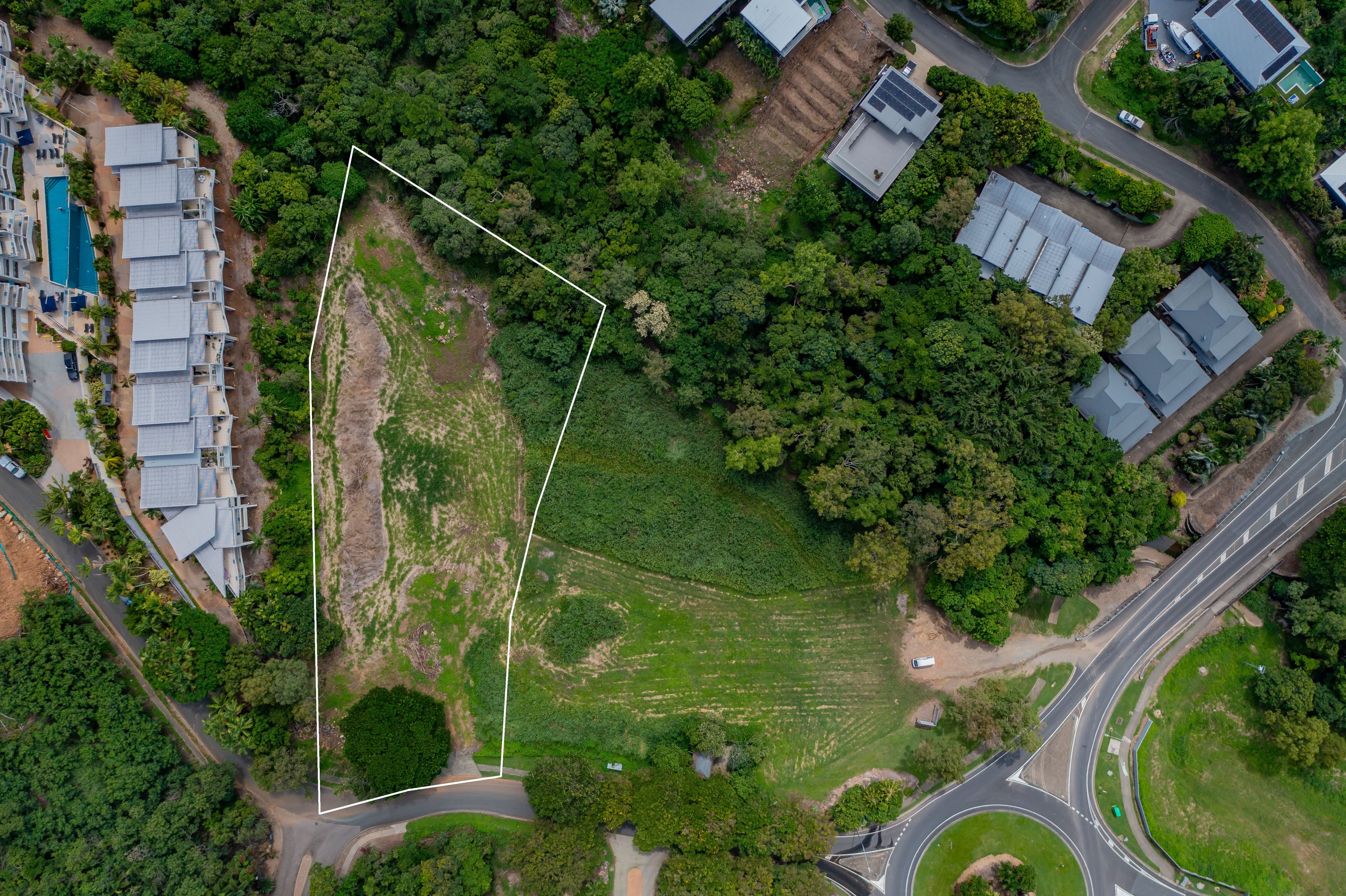 14-16 Raintree Place, Airlie Beach - Thumbnail 4