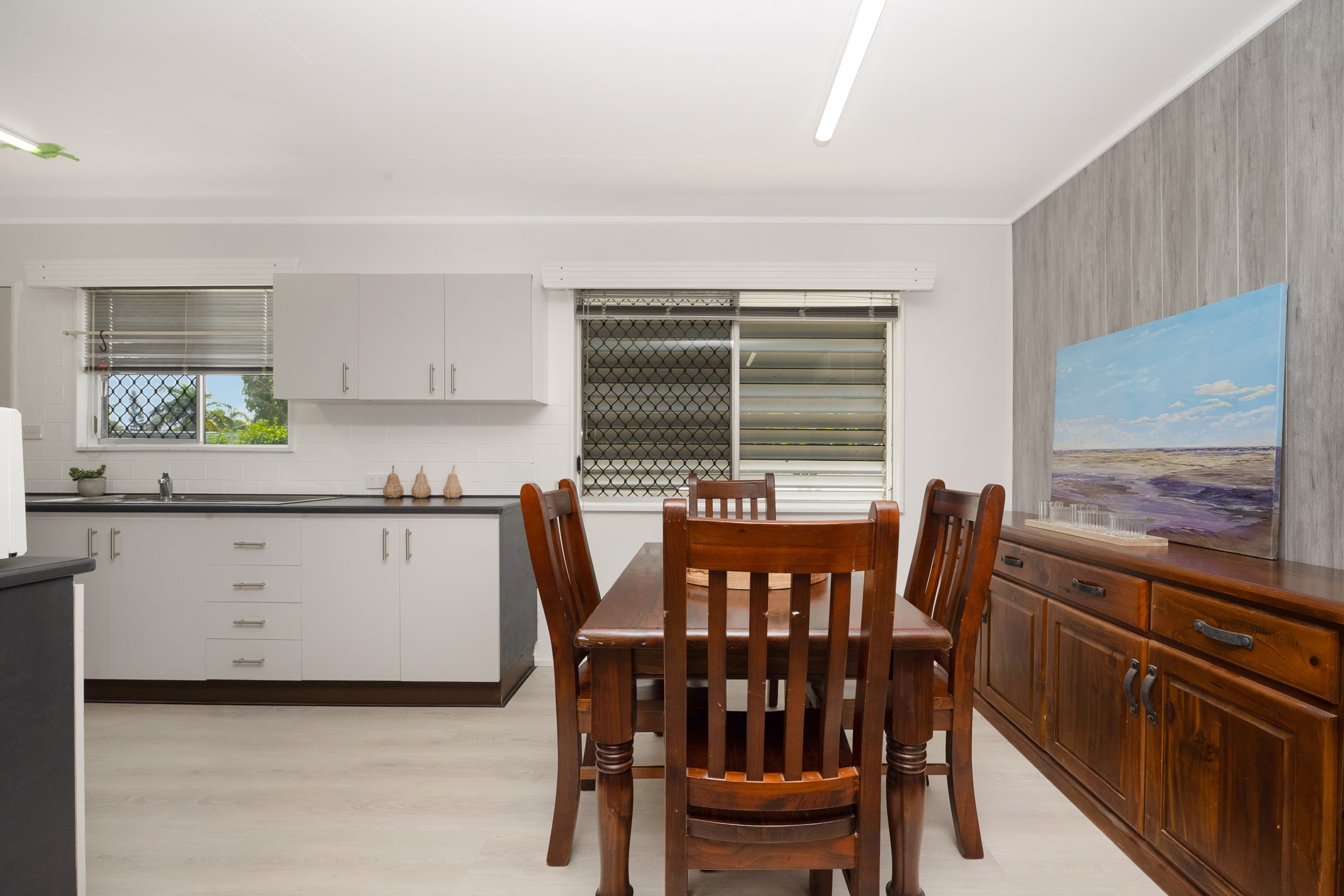 186 Bamford Lane, Kirwan - Thumbnail 3