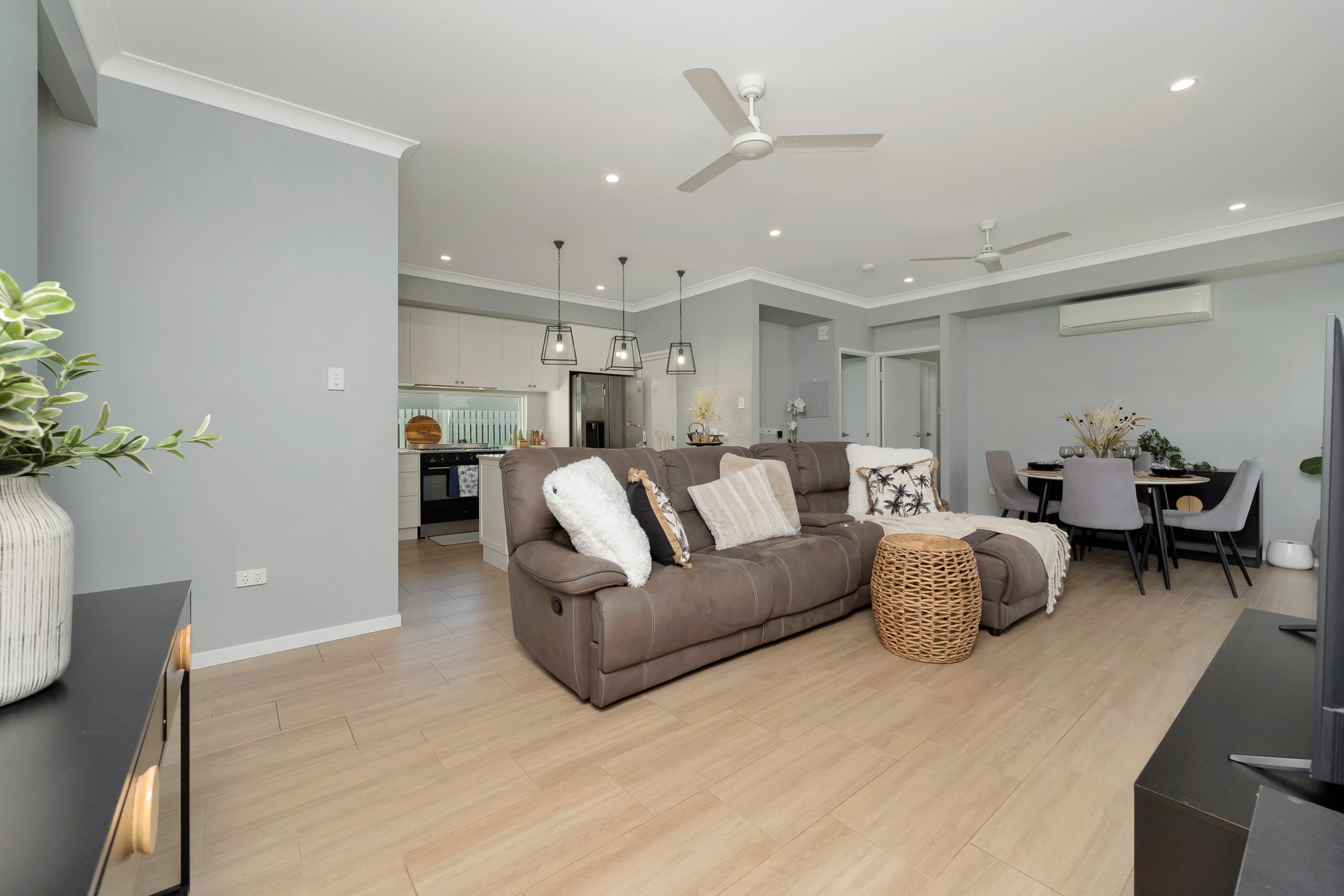 6 Magellan Street, Burdell - Thumbnail 7