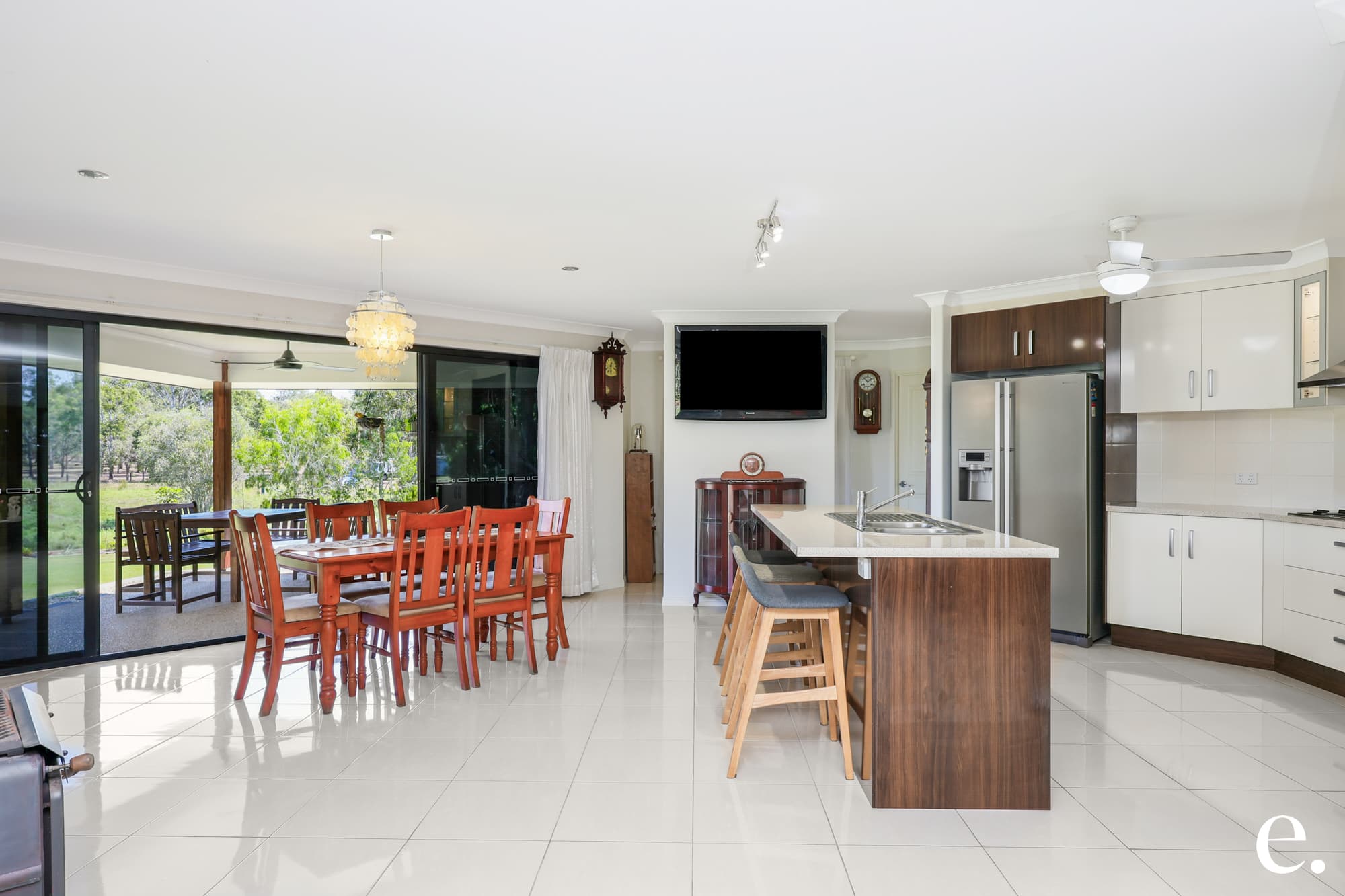14 Crystal Court, Barmaryee - Thumbnail 6