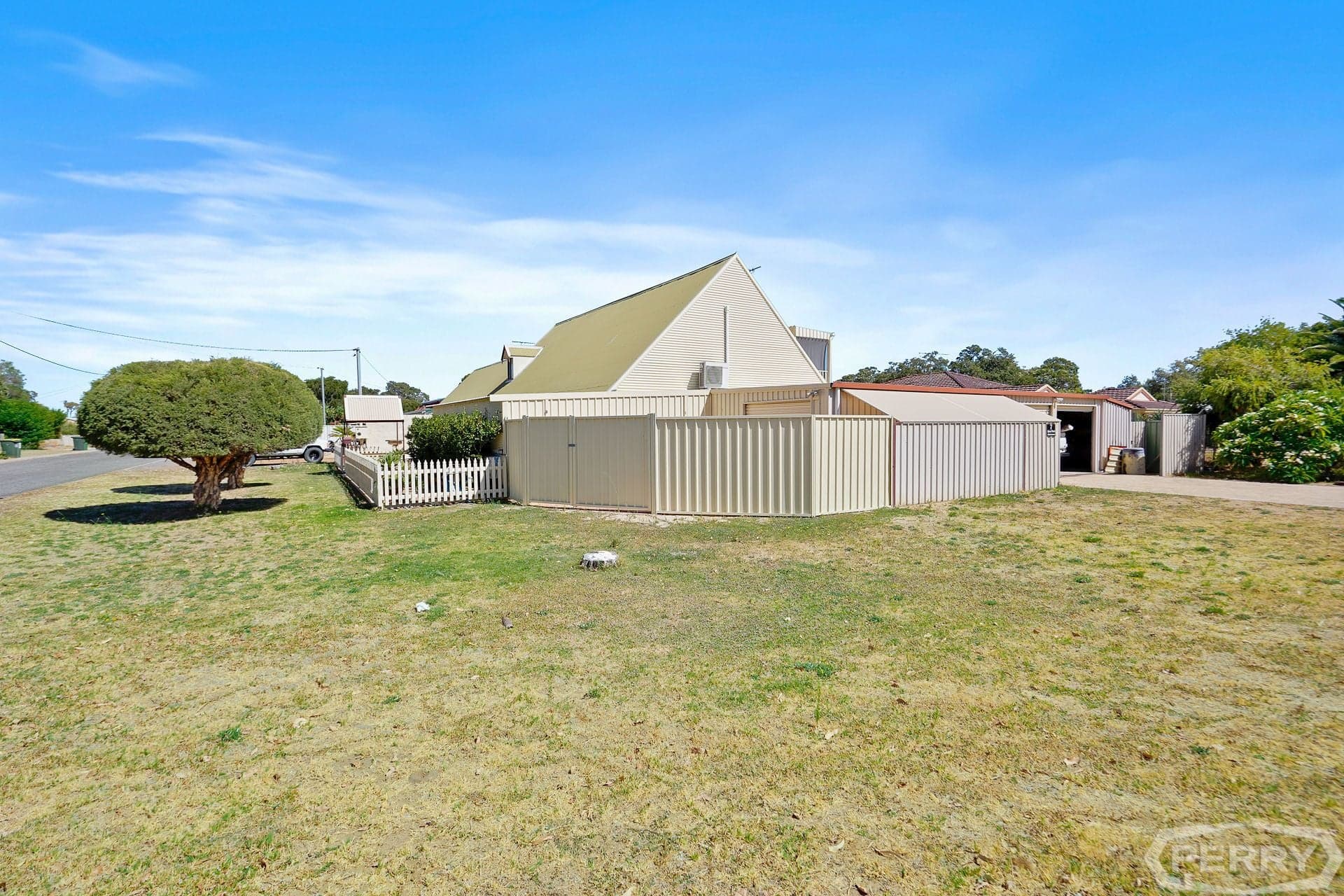 1/7 Glauert Road, Coodanup, Coodanup - Image 1