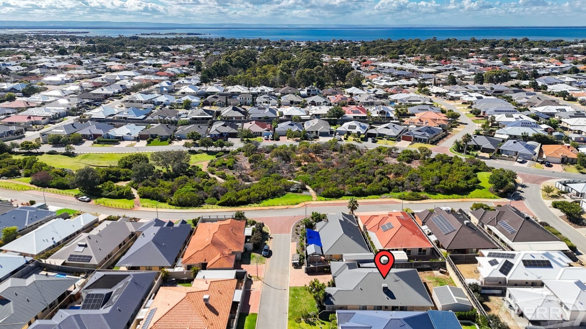 3 Lomatia Ramble Halls Head WA, Halls Head - Image 1