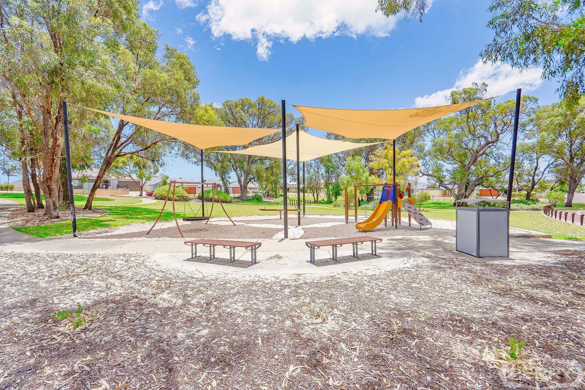 3 Adela Bend, Lakelands, Lakelands - Image 1