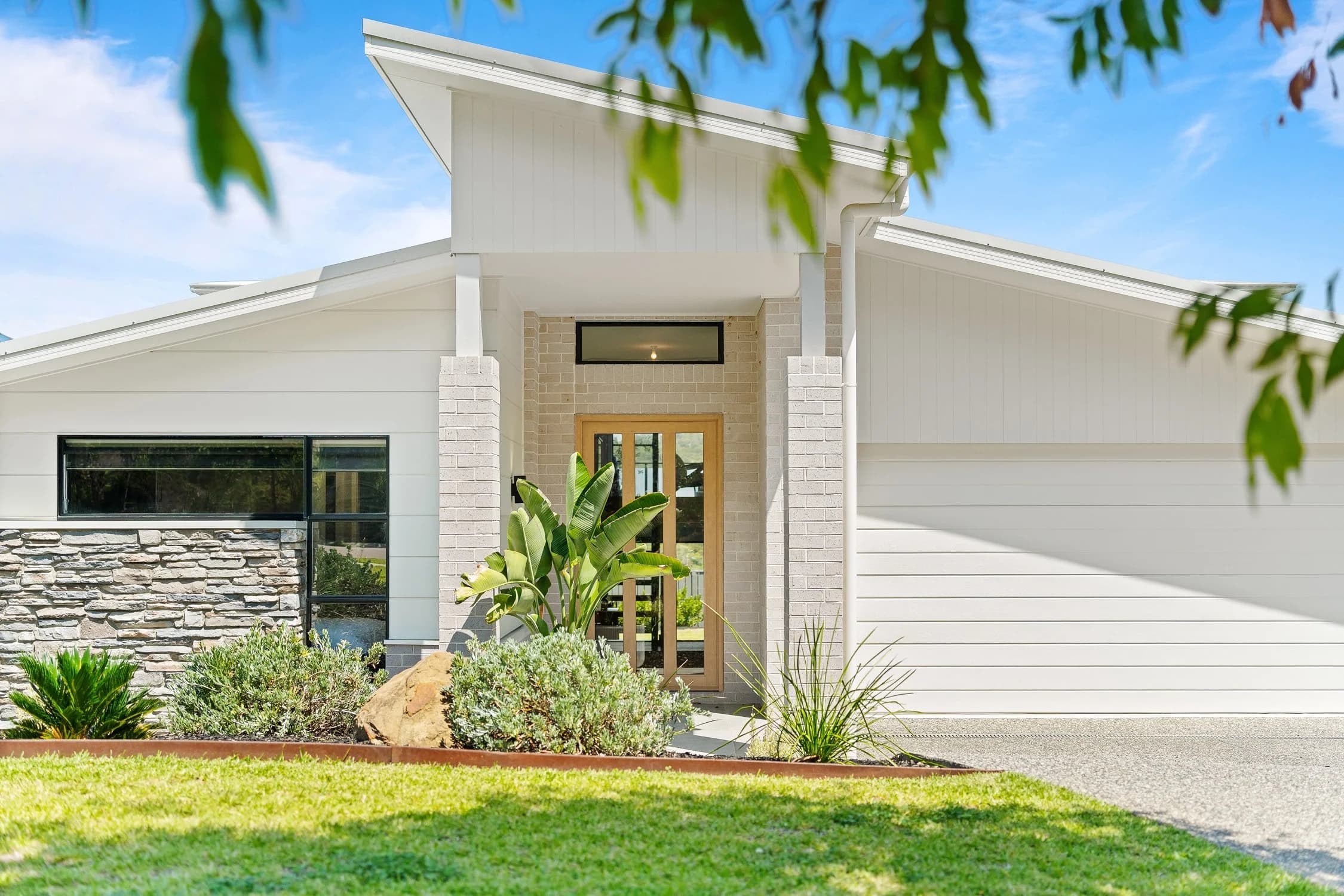 144 Fisherman's Drive, Teralba, NSW, Teralba - Thumbnail 2