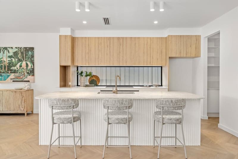 7 Waverley Street, Mitcham - Thumbnail 2