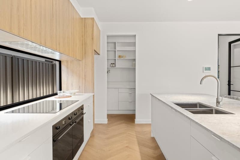 7 Waverley Street, Mitcham - Thumbnail 5