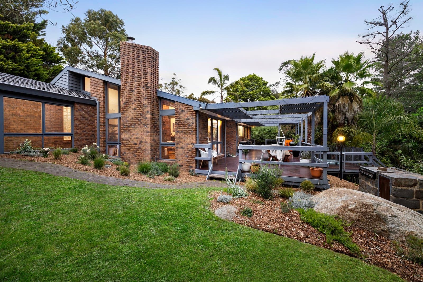 27 Millbank Drive, Mount Eliza - Image 1