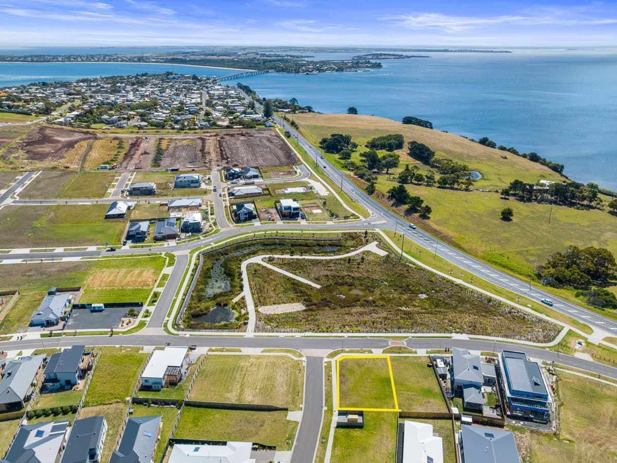 41 Laurette Avenue, San Remo, San Remo - Thumbnail 2